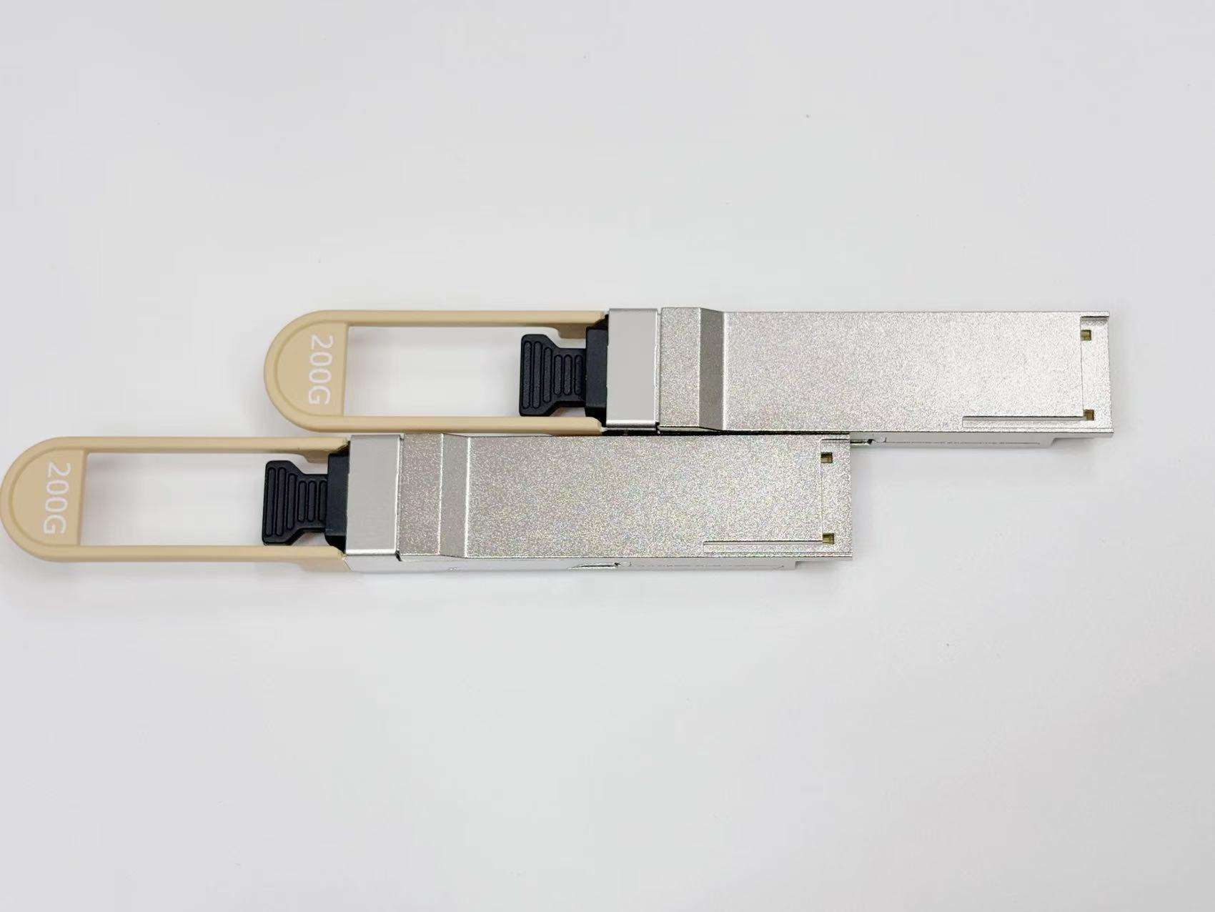 Fiber SFP Transceiver Module QSFP56 200G SR4 MPO 100M SFP Optical Transceivers
