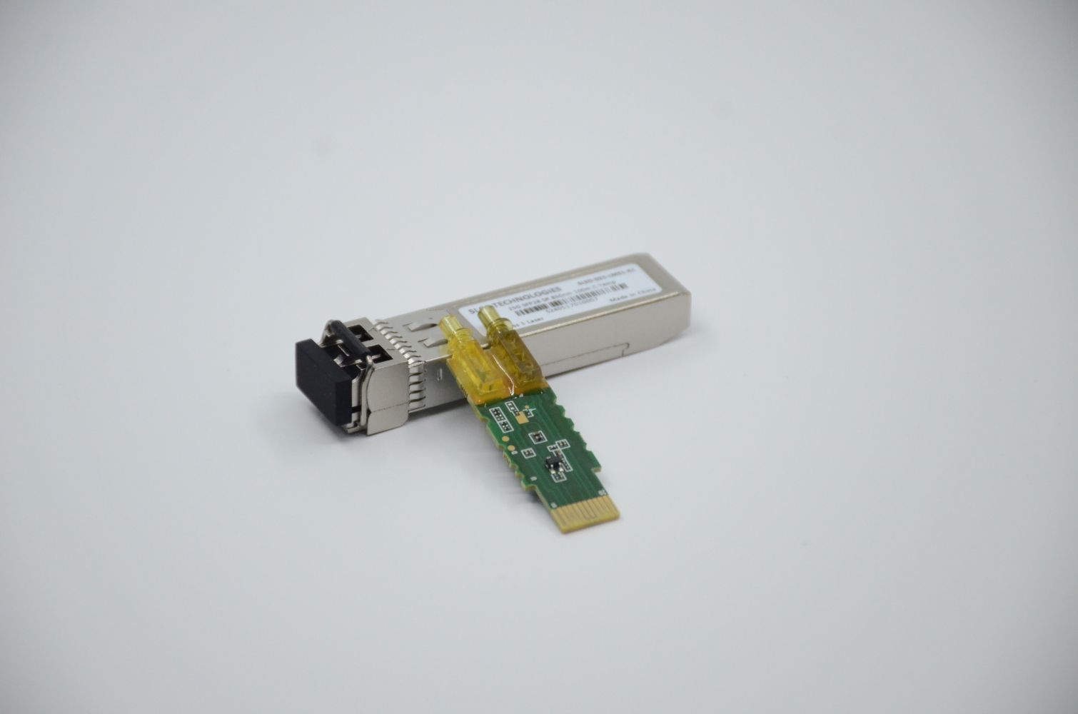 Factory Supply 25G SFP28 SR 850nm 100m LC MMF Optical Module for Datacenter Switch Communication